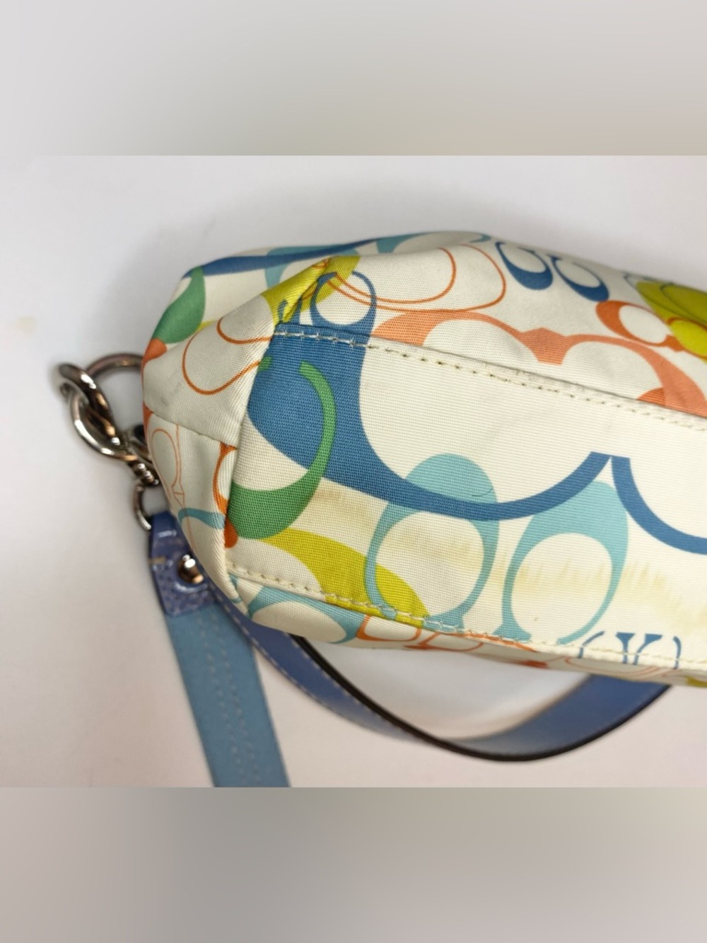 Coach Optic Butterfly Demi Baguette handbag EUC!๐ 11" x 6" - Picture 12 of 14